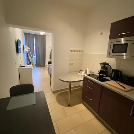 Im Palais Fleur Blanche Apartment