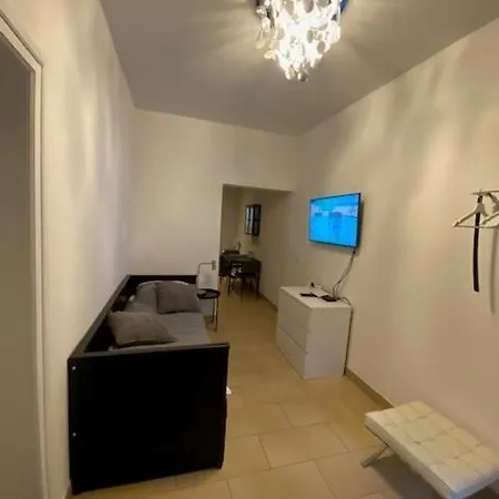Im Palais Fleur Blanche Apartment