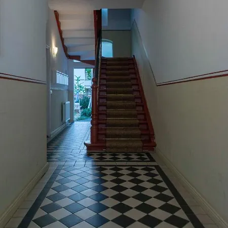 Im Palais Fleur Blanche * Potsdam